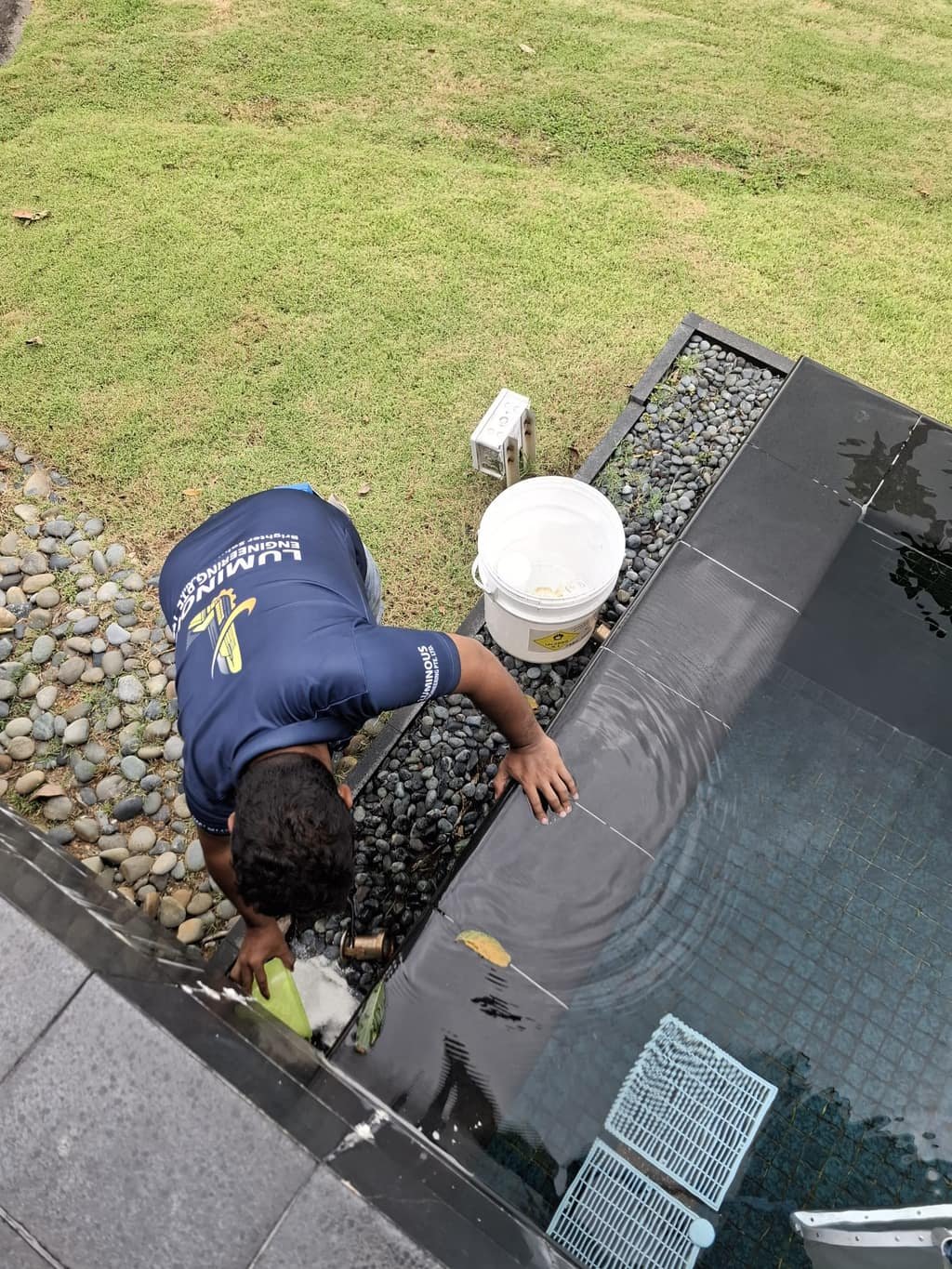 Swimming pool